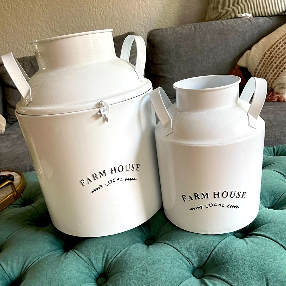 White and Black Farmhouse Decor Buckets